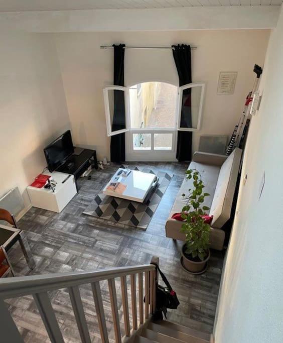 Joli Duplex En Centre Ville De 40M2 Climatise Istres Ngoại thất bức ảnh